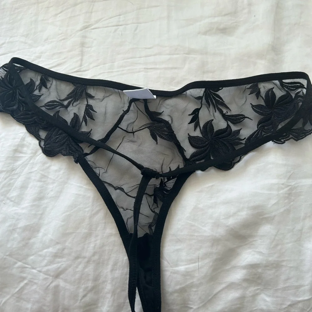 Undies - Picture 2 of 2